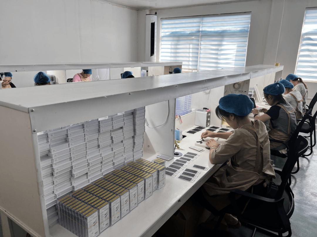 告:近万商家销售额从0增长到百万刺激实体经济新增量澳门新葡京app抖音电商2025兴趣产业带数据报(图4) 告:近万商家销售额从0增长到百万刺激实体经济新增量澳门新葡京app抖音电商2025兴趣产业带数据报(图4)